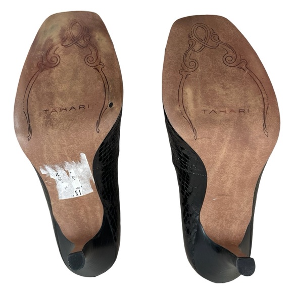 Tahari Riddle Open Toe Pumps Croc Print Elegant - Picture 5 of 10